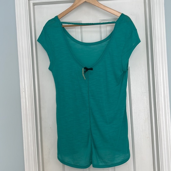 Womens aerie green tee size medium new with tags - Picture 2 of 4